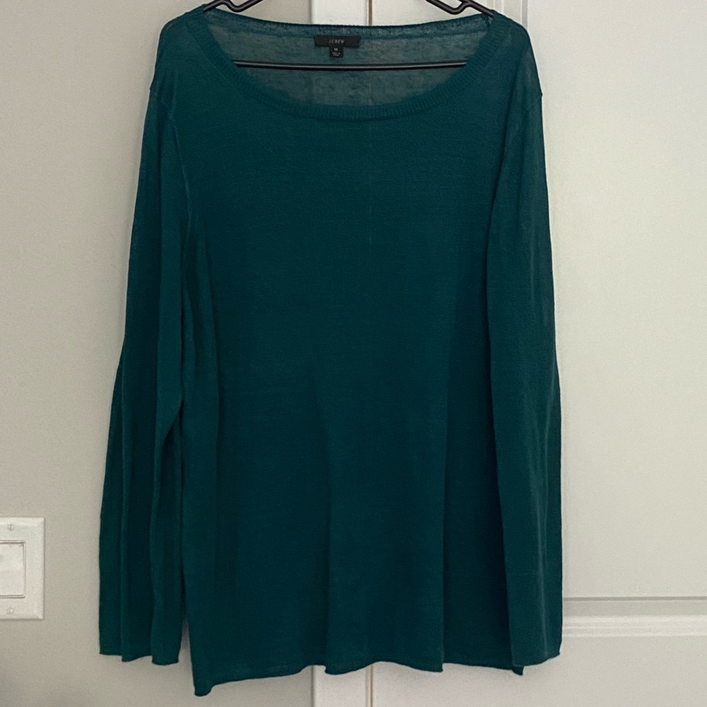 Relaxed fit linen crewneck sweater